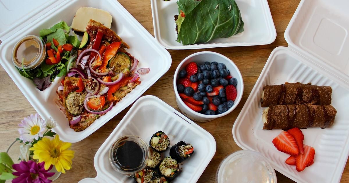 La révolution des déjeuners parisiens : entre viande, vegan et gourmandise