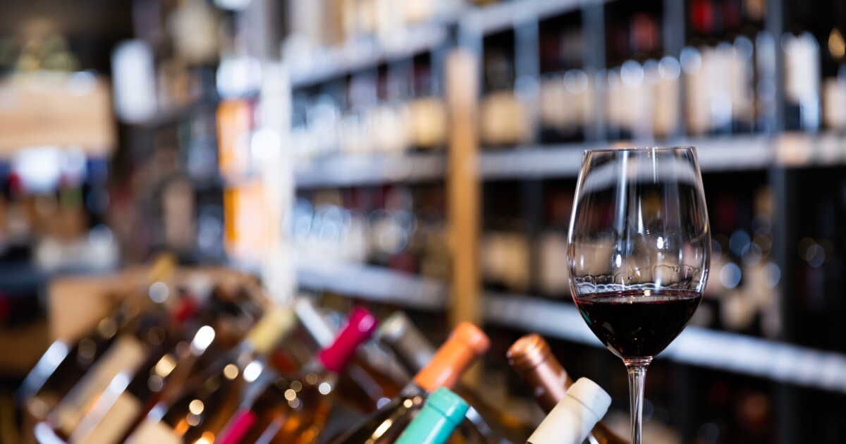 les essentiels à vérifier avant d'acheter une bouteille de vin