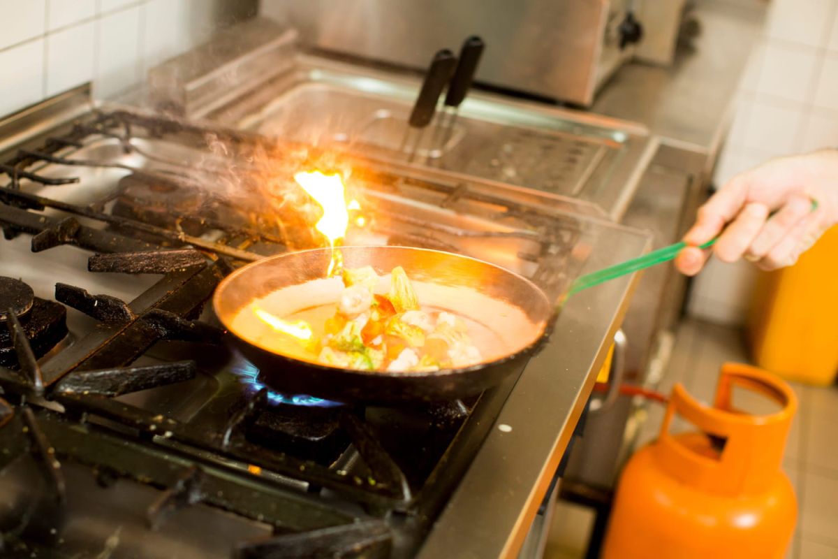 Cuisiner sans danger : les recettes des pompiers néo-zélandais pour des moments de fête