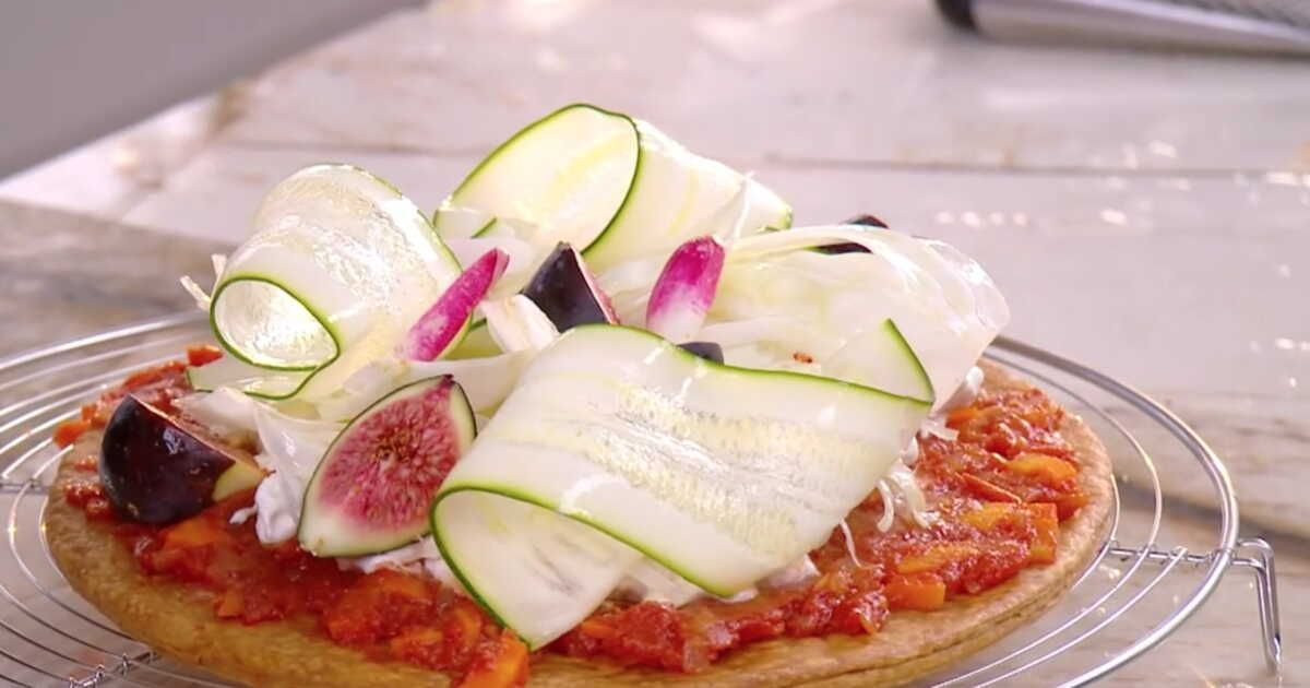 Découvrez la délicieuse tarte croustillante de Cyril Lignac