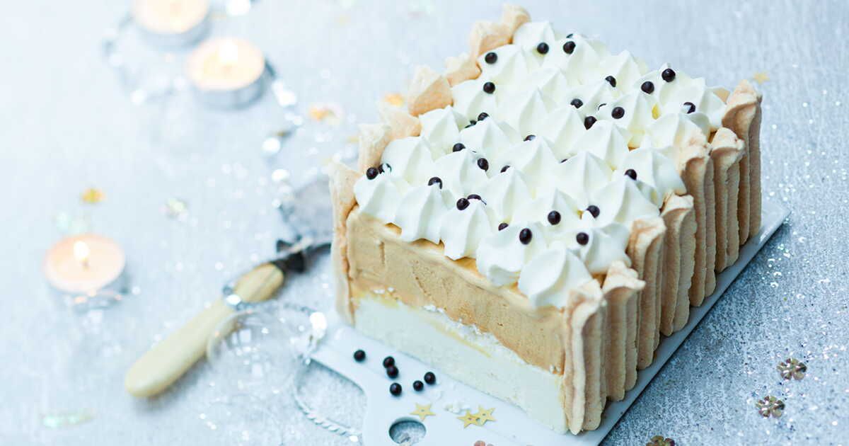 La magie d'une bûche de Noël vacherin au caramel