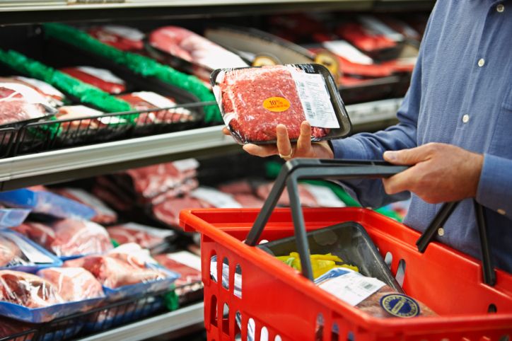 Un scandale sanitaire : la viande britannique potentiellement contaminée arrive en France
