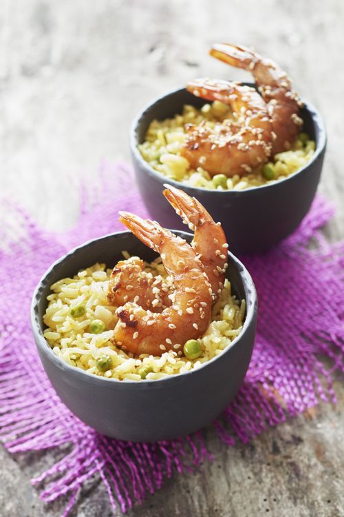 Riz à poêler basmati au safran et petits pois - gambas marinées sauce soja