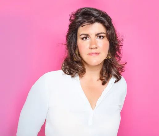 Anna Roy, sage-femme : témoignage poignant sur son combat contre l'addiction au sucre