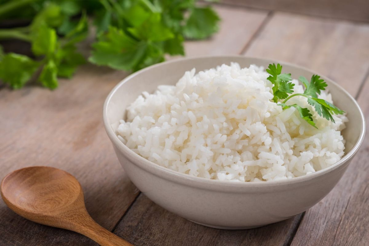 Révélation culinaire : le secret de nos grands-mères pour un riz savoureux