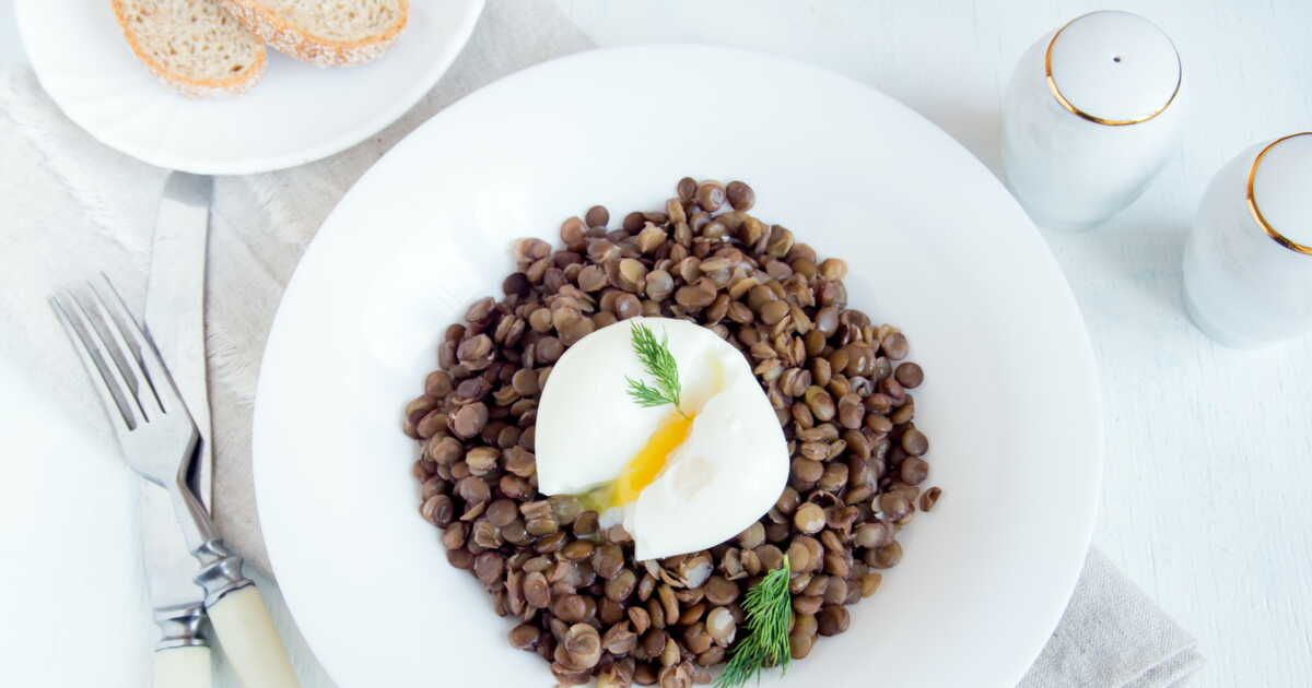 Découvrez la salade de lentilles à la cannelle de Cyril Lignac
