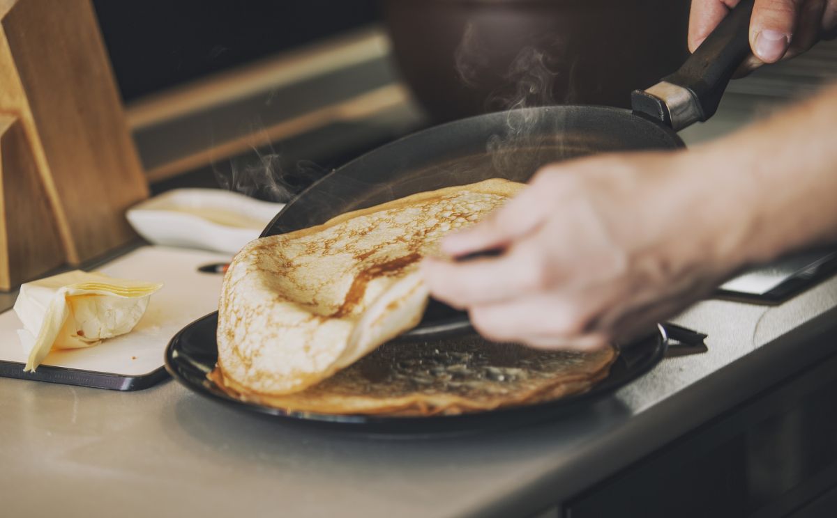 Le secret des crêpes bretonnes : une recette qui séduit toujours